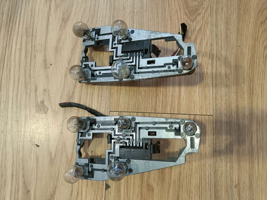 Placa suporte circuito lâmpadas farolim farol Peugeot 106 1997 a 2002