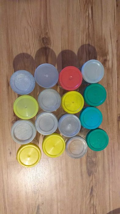 Stare szklanki musztardówki