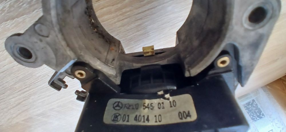 Перемикач поворотів та двірників w210