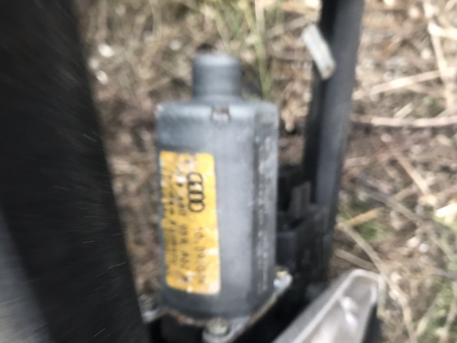 Mechanizm szyby prawy tyl Audi a6 c5 kompletny