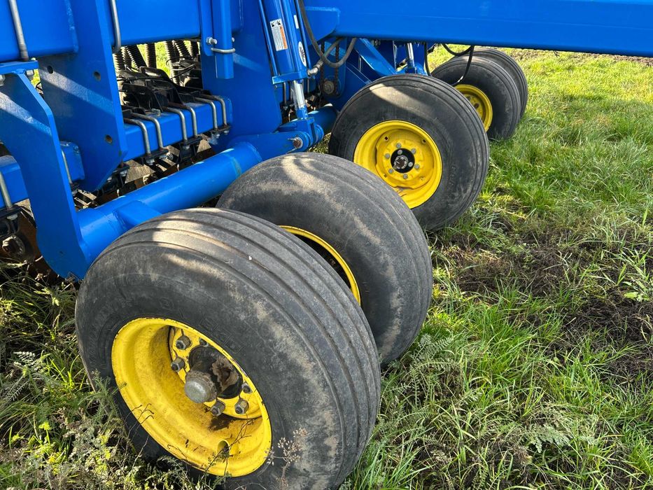 Сівалка прицепна зернова механічна Landoll 5211 6м