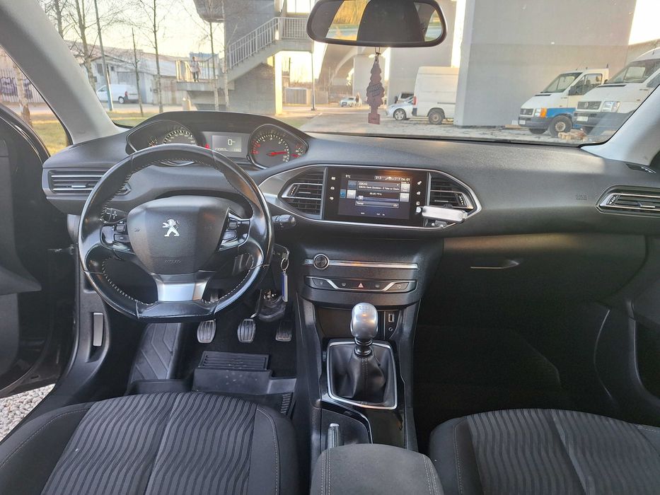 Peugeot308,śliczny,bezwyp.salon PL,stan bdb,oryg. przeb.1.6eHDI 120 KM
