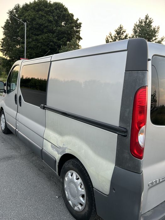 Продам Opel Vivaro 2009