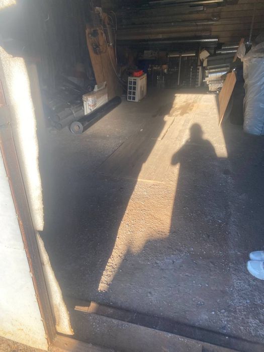 Продам большой кирпичный гараж