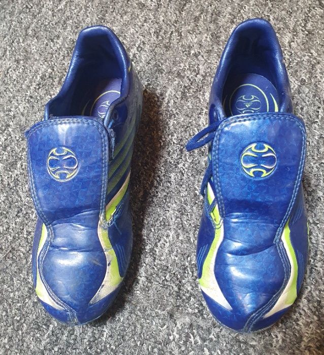 Buty - korki Adidas +F30 roz.33