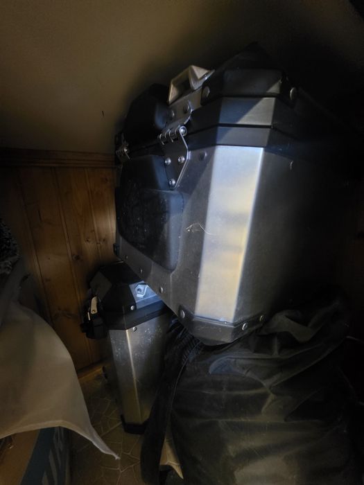 Vendo Top case para GSA 1200 ou 1250