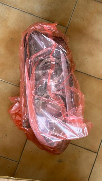 Farol BMW Serie 5 Novo