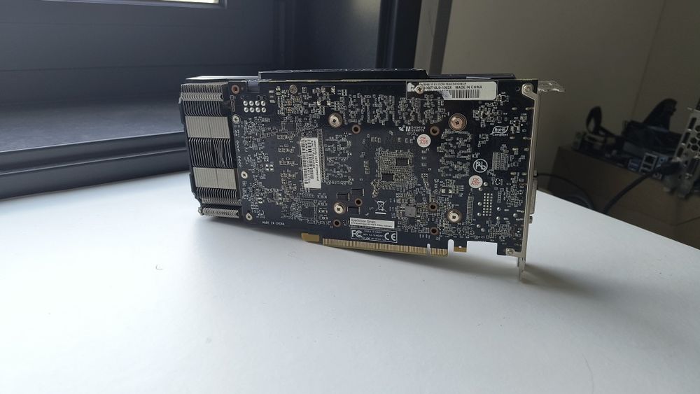 Placa gráfica gainward Nvidia RTX 2060 6 Gb