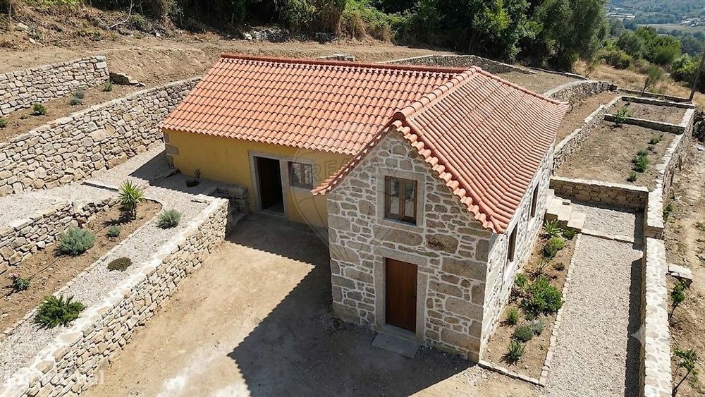 Moradia T1 para venda