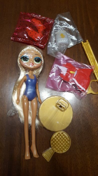 Lalka Nowa z akcesoriami