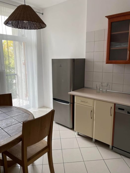 Przestronne 2-pokojowe mieszkanie z balkonem Centrum Krakowa 62 metry ul. Prądnicka