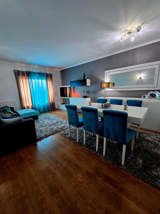 Apartamento com acabamentos de luxo