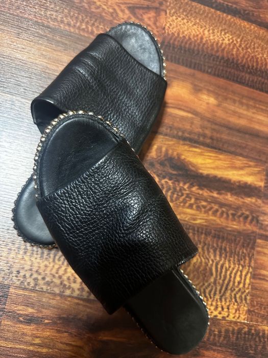 Шльопанці Russell & Bromley  39