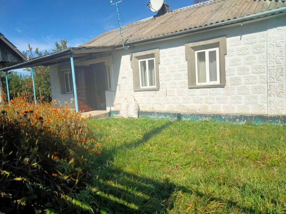 Продам будинок в хорошому стані