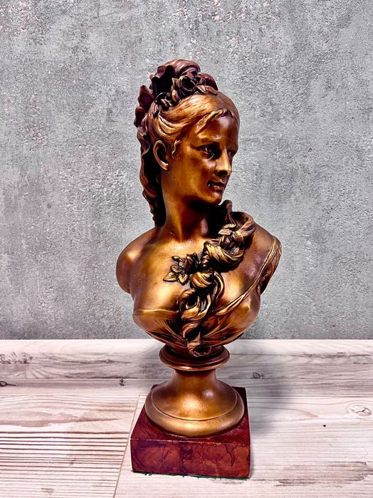 Бюст «девушка весна» по мотивам Альбера-Эрнеста Каррье-Беллёза