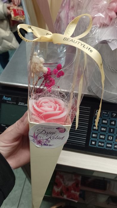 Hand made mydlana pachnąca róża