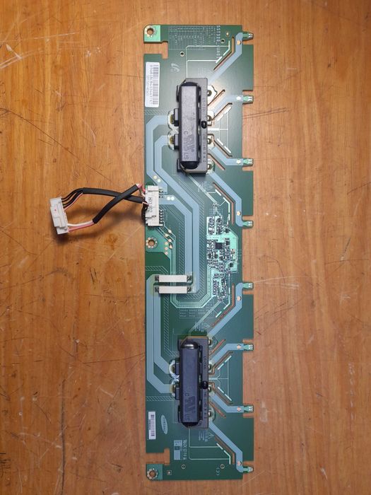 TV Samsung LE32D450