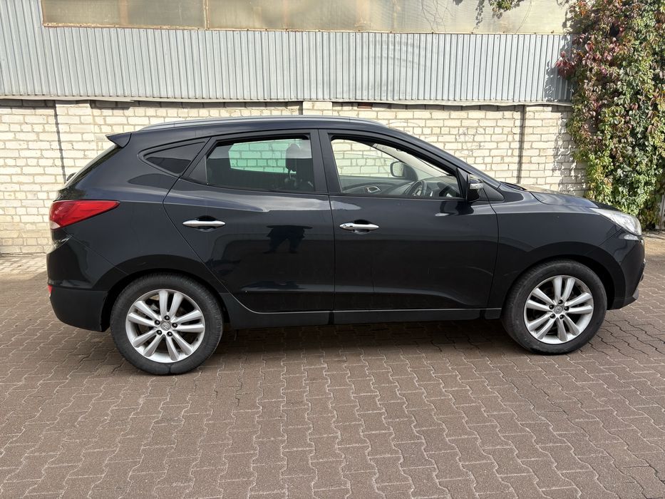 В Житомирі Hyundai IX35 2010 2.0d Premium 2wd праве кермо в Житомирі