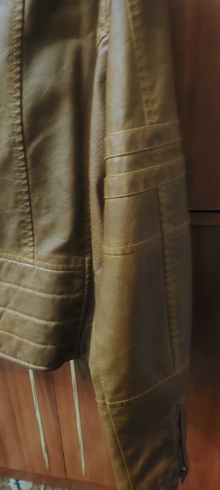 Куртка шкіряна, чоловіча.