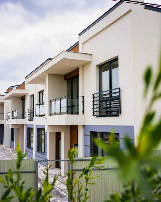 Супер акція - котедж 3 кімнати з панорамою на Вовчинецькі пагорби!