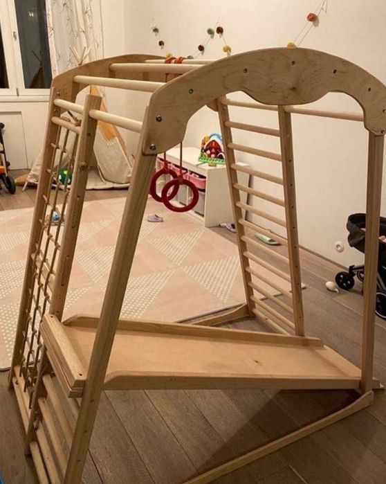 Шведська стінка дитячий спортивний комплекс