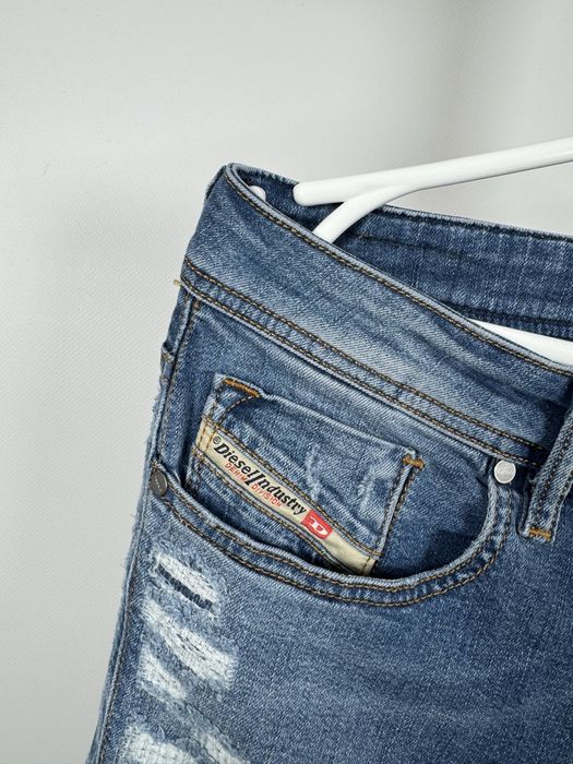 Diesel Sleenker jeansy spodnie jeansowe dżinsy W30 L34