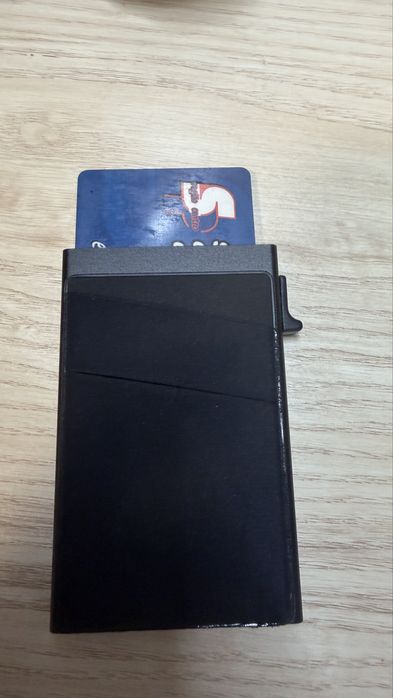 Porta cartões Magsafe