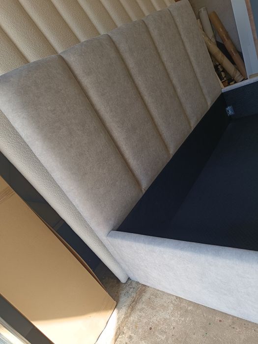 Łóżko tapicerowane panele stelaż pojemnik na wymiar od producenta