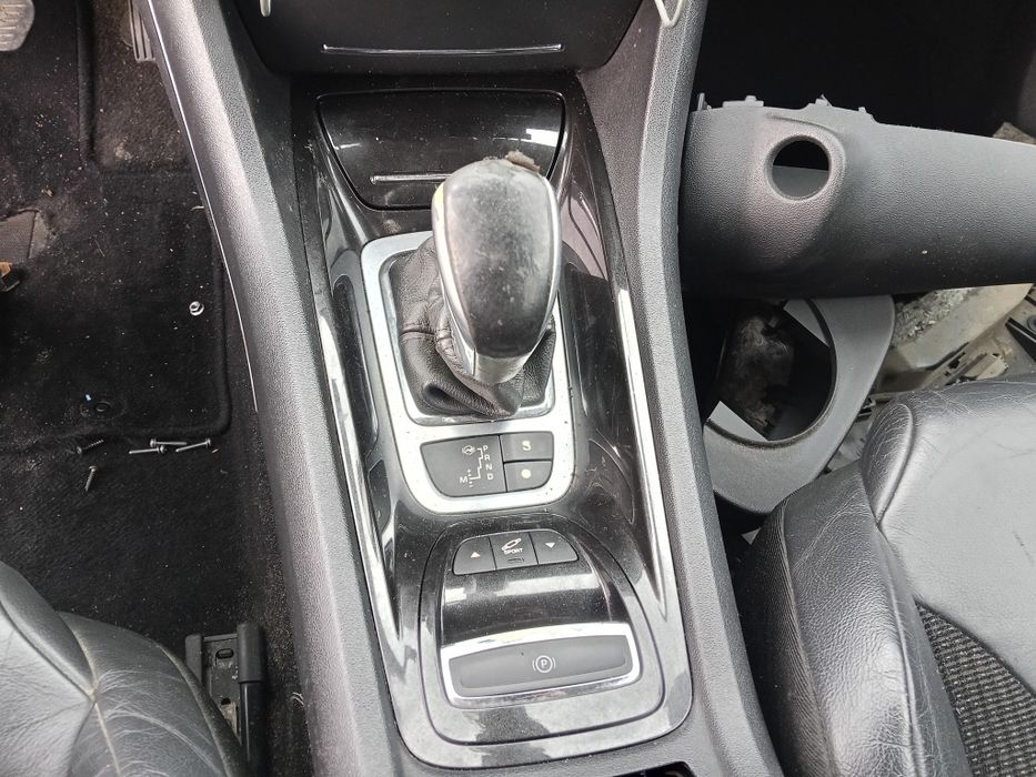 Dekor ramka mieszka i przycisku hamulca Citroen C5 x7 III