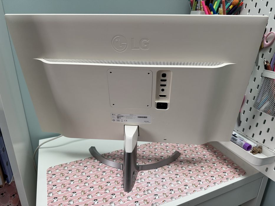 Mocny zestaw PC z monitorem 4K – idealny do gier i pracy