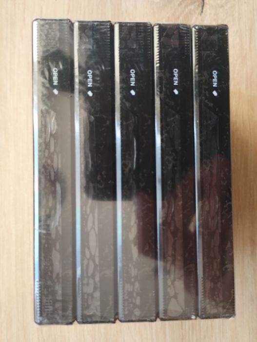 5 аудіо касет , нові в упаковці RCA 90 хвилин однім лотом