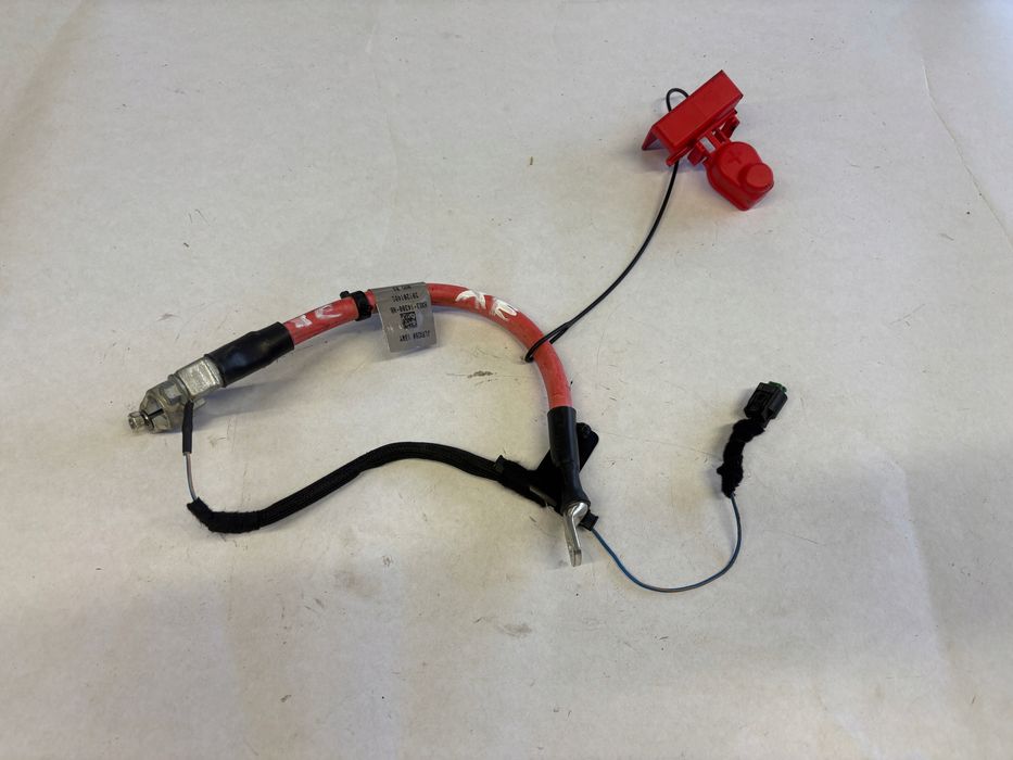 jaguar xe klema plusowa hx63-14300-nb