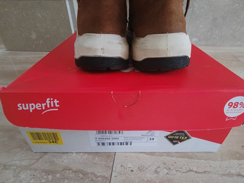 Buty zimowe chłopięce młodzieżowe kozaki trzewiki Superfit roz 39 skór