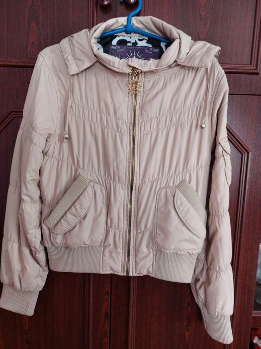 Курточка (вітровка)