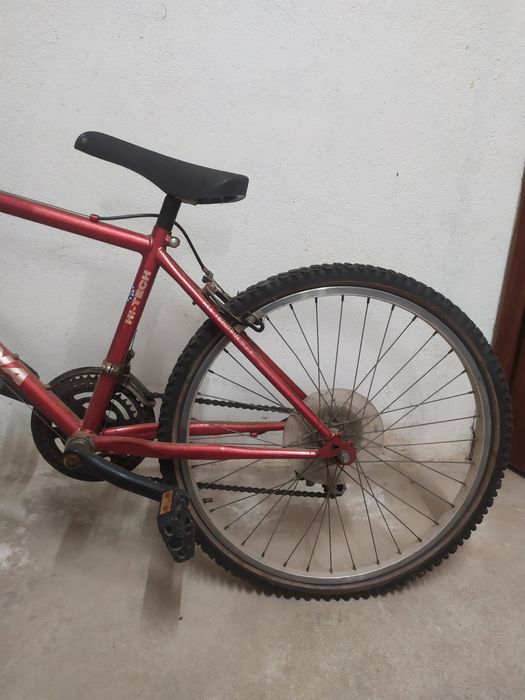 Bicicleta Usada (Vermelho)