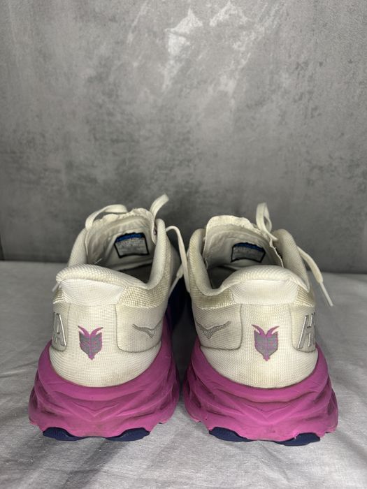 Кросівки для бігу Hoka Speedgoat 5