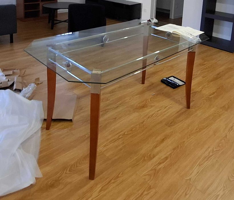 Mesa + 4 cadeiras