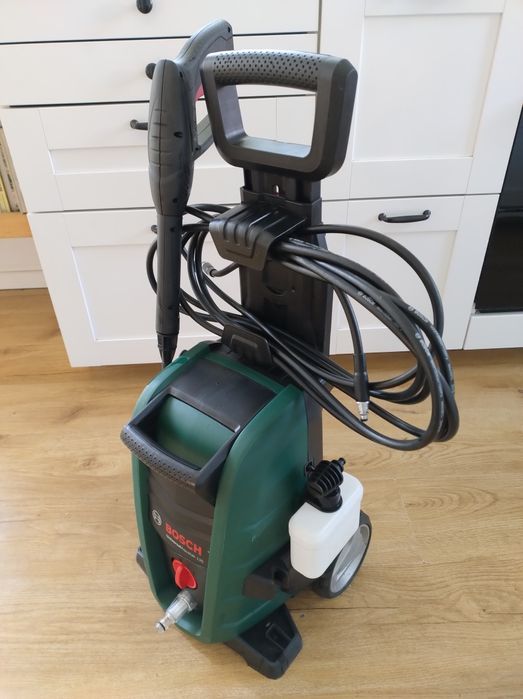 Myjka ciśnieniowa Bosch Universal Aquatak 135