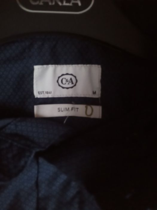 Продам новую рубашку.