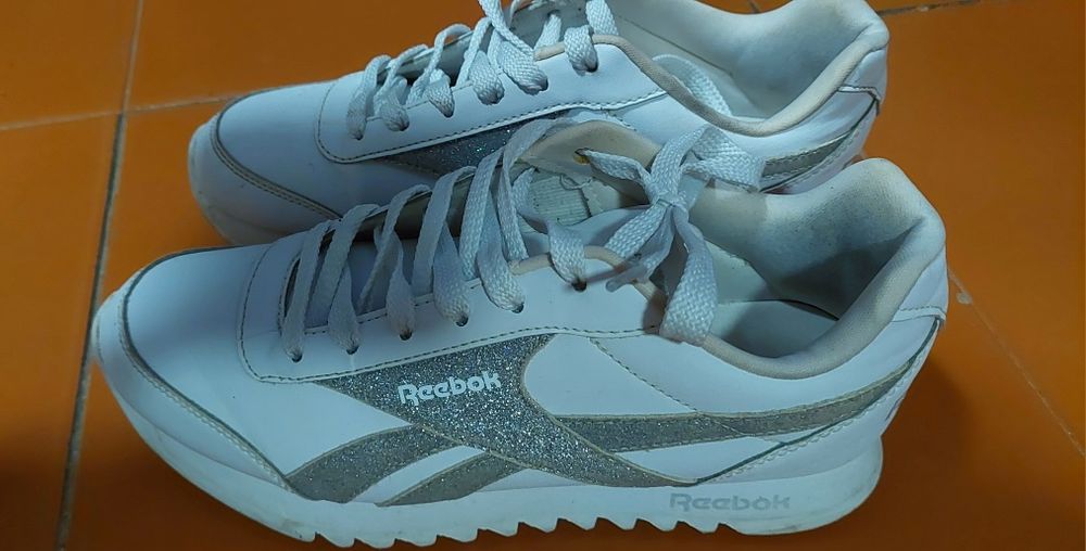 Tênis Reebok em ótimo estado