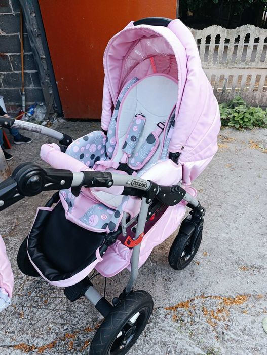 Коляска дитяча , для дівчинки.