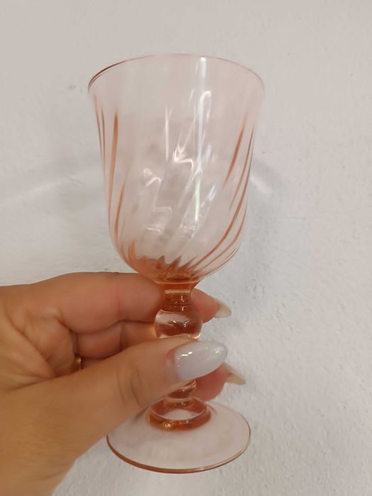 Conjunto de 12 copos antigos rosa