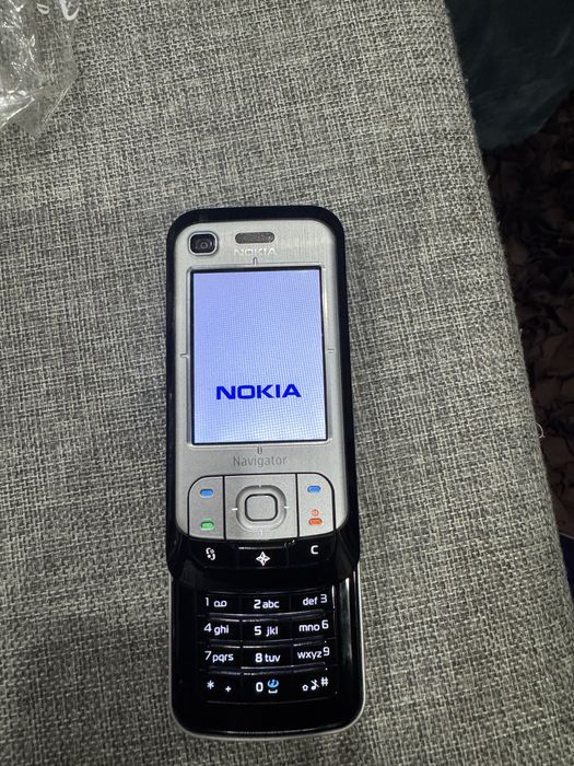 Nokia 6110 navigator