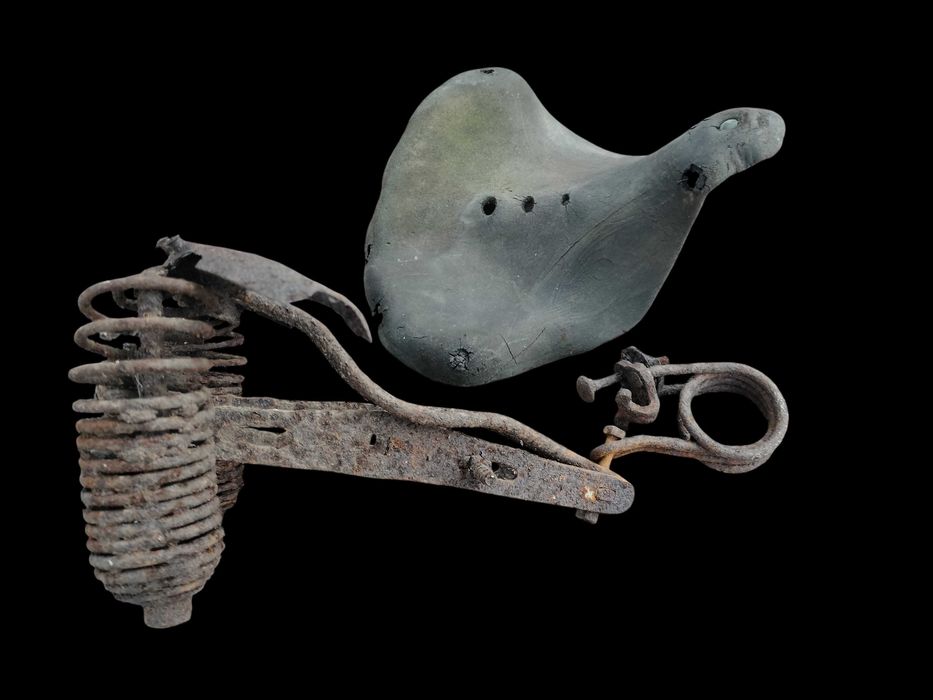 Przedwojenne siedzenie do roweru