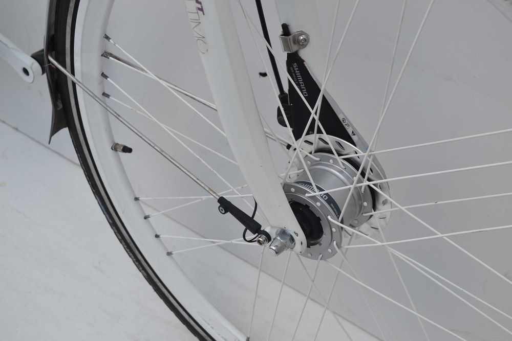 Biały rower holenderski * damka Giant Ultimo koła 28'' nexus 7