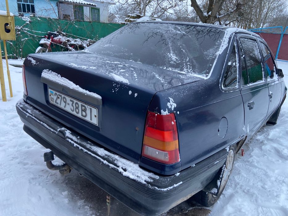 Продам срочно опелька