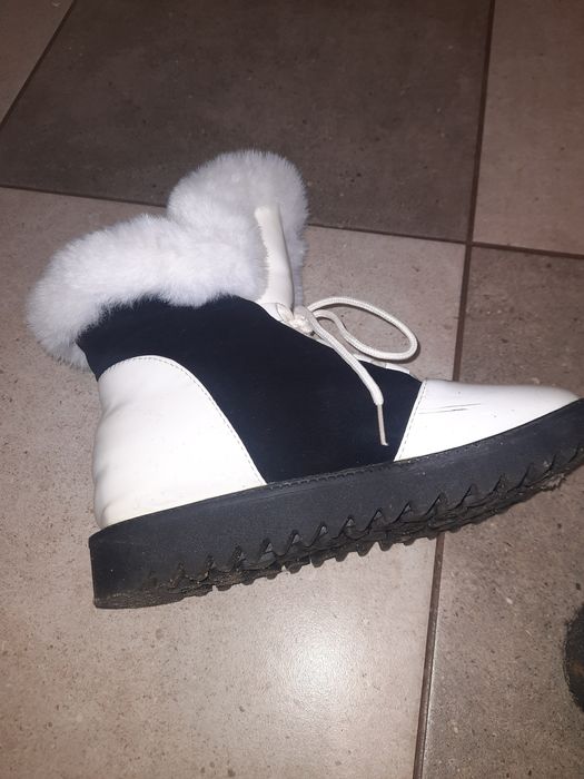 Butki zimowo -jesienne ocieplane futerkiem rozmiar 39/40