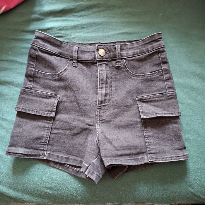 Spodenki jeansowe Sinsay