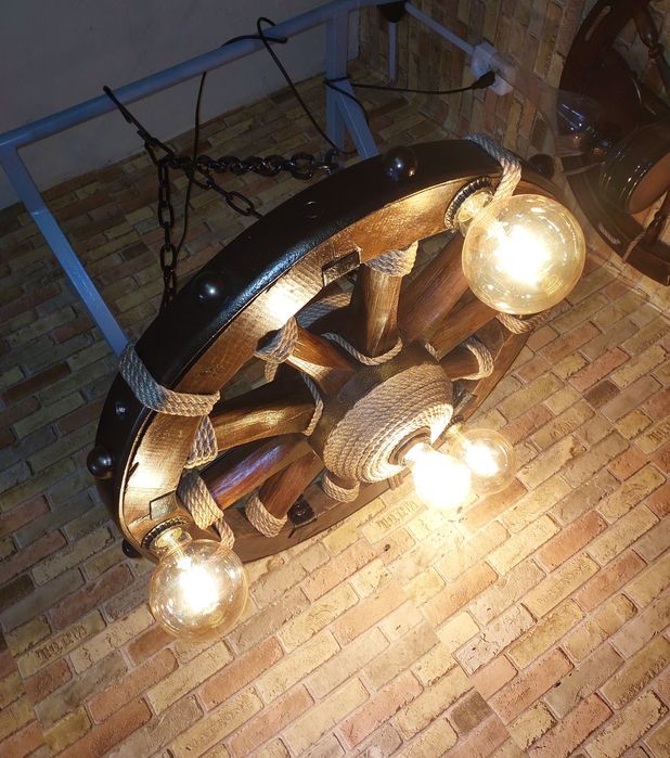 Люстра колесо воза # 3 для альтанки, бани, сауни,кафе,дома дерево