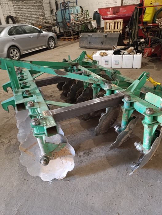 Продам --Дископлуг АГ-2.7-20..Білоцерківмаз.